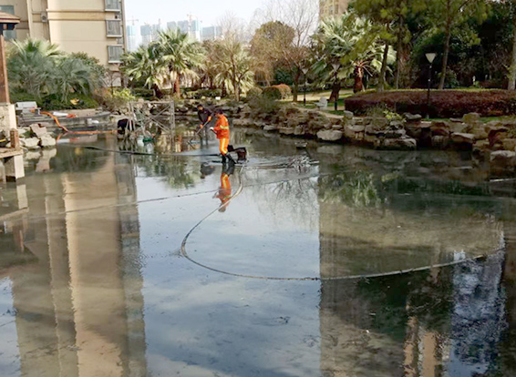 化隆景观池淤泥清理